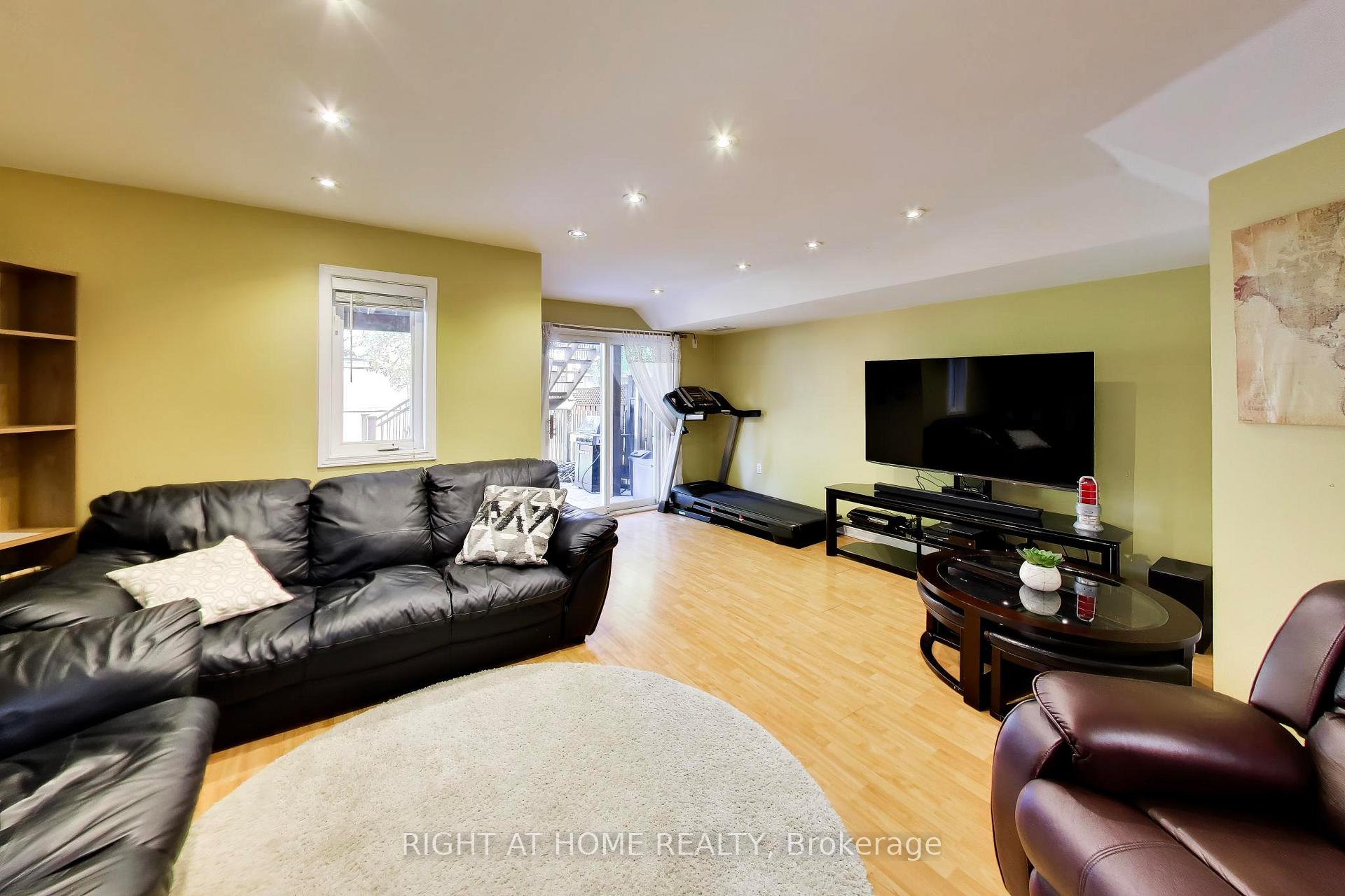 Photo 20 of 237 Terra Road, Vaughan, East Woodbridge — HOMEH