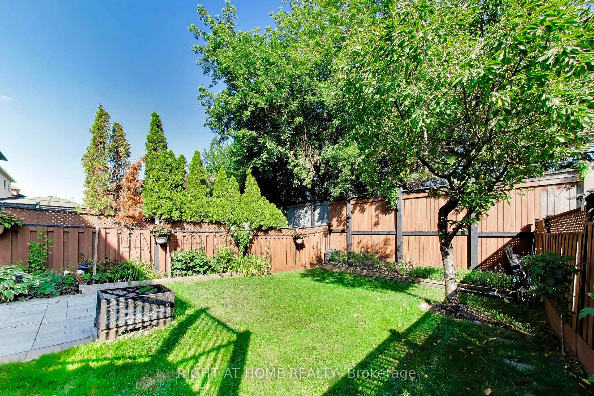 Photo 27 of 237 Terra Road, Vaughan, East Woodbridge — HOMEH