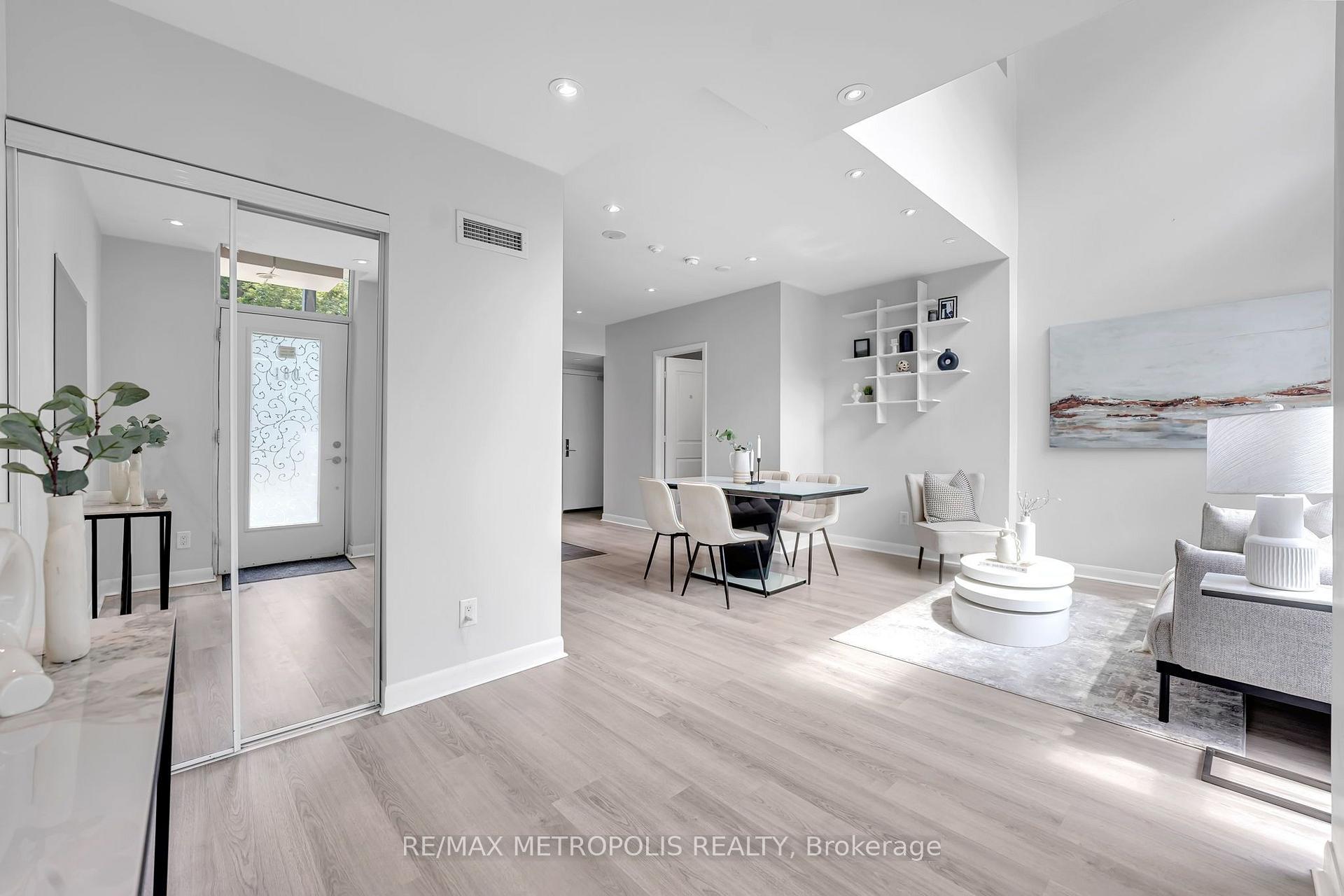 Photo 7 of 180 Borough Drive, Scarborough, Bendale — HOMEH