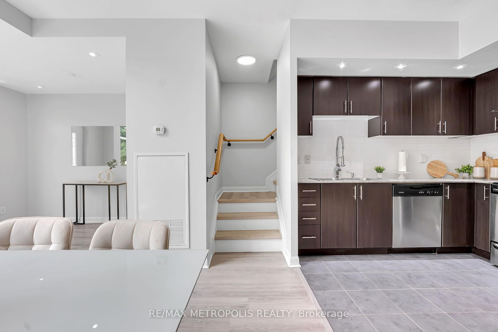 Photo 22 of 180 Borough Drive, Scarborough, Bendale — HOMEH