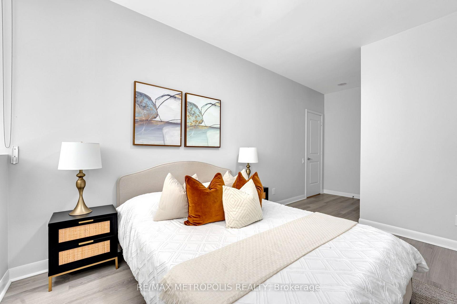 Photo 33 of 180 Borough Drive, Scarborough, Bendale — HOMEH