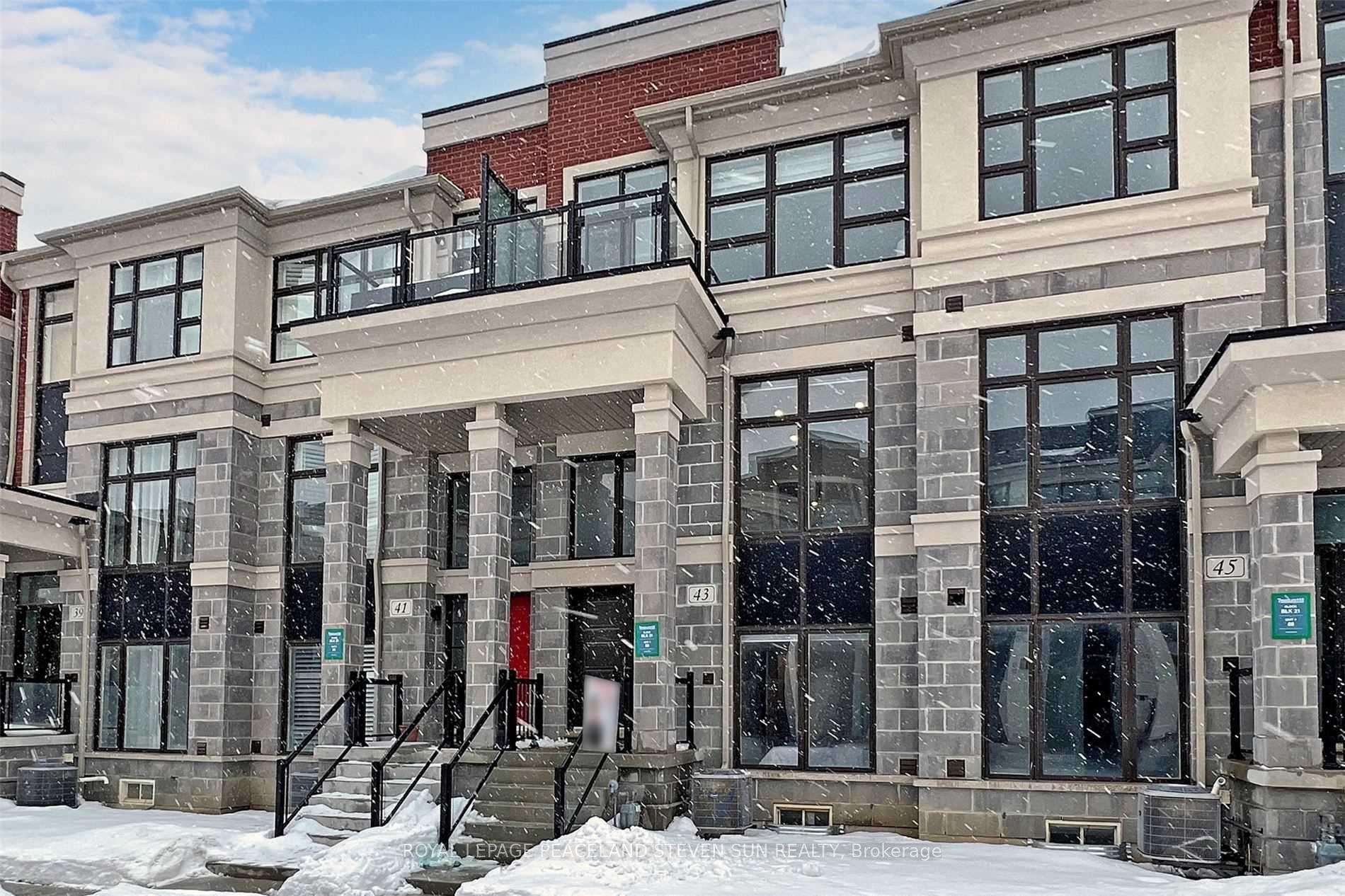 Photo 2 of 43 Wuhan Lane, Markham, Wismer — HOMEH