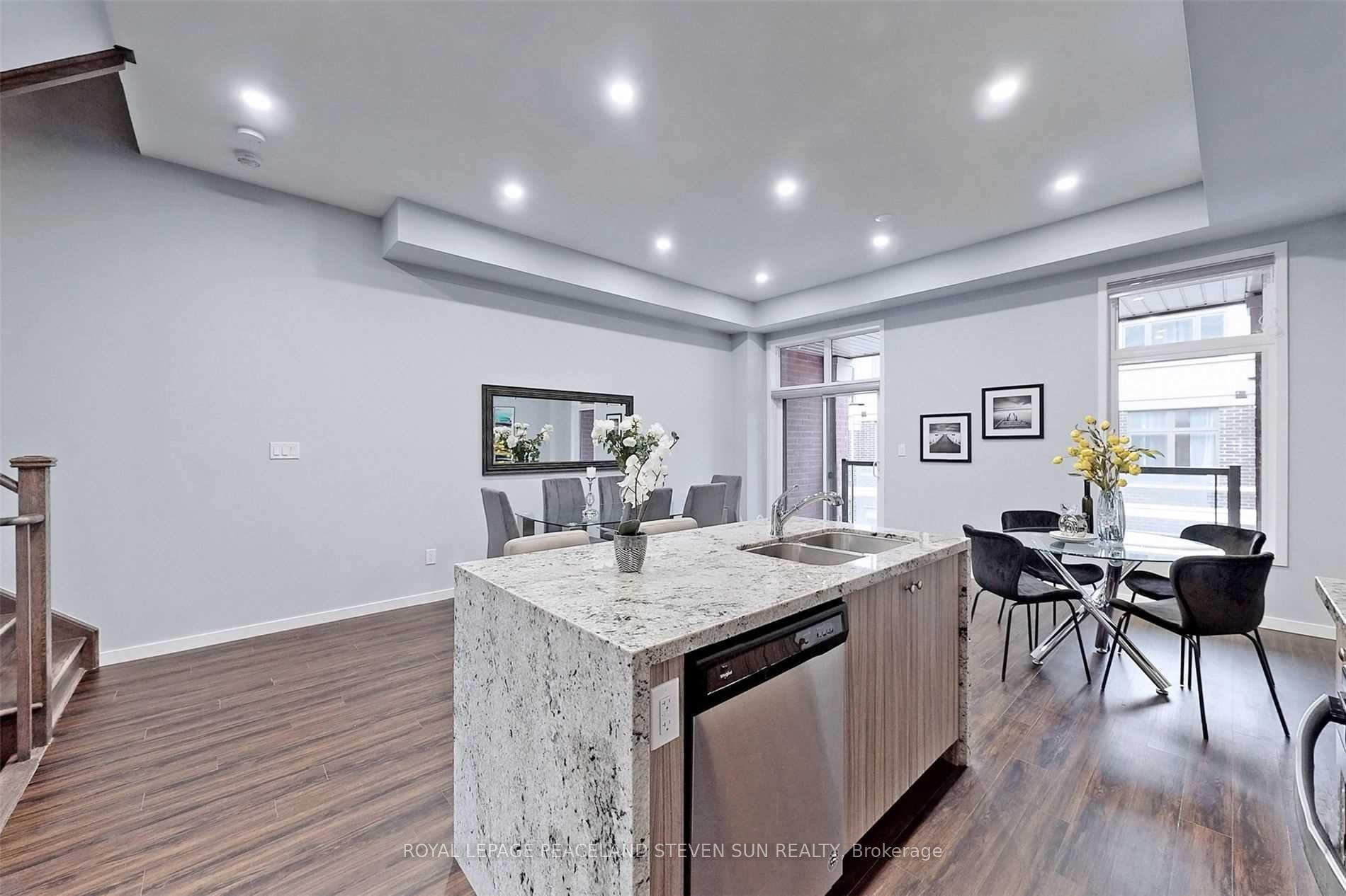 Photo 15 of 43 Wuhan Lane, Markham, Wismer — HOMEH