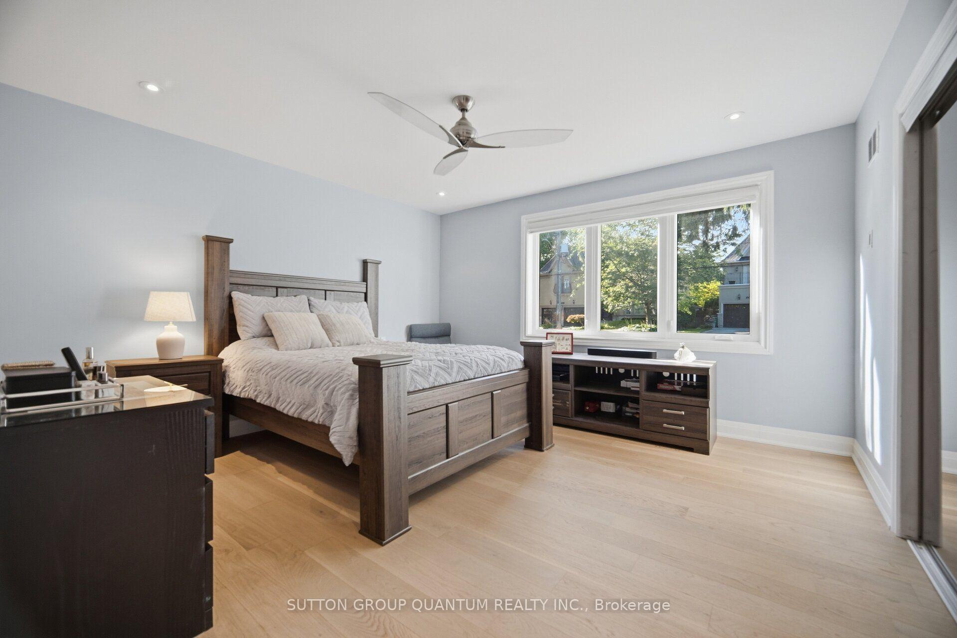 Photo 13 of 468 Lynd Avenue, Mississauga, Mineola — HOMEH