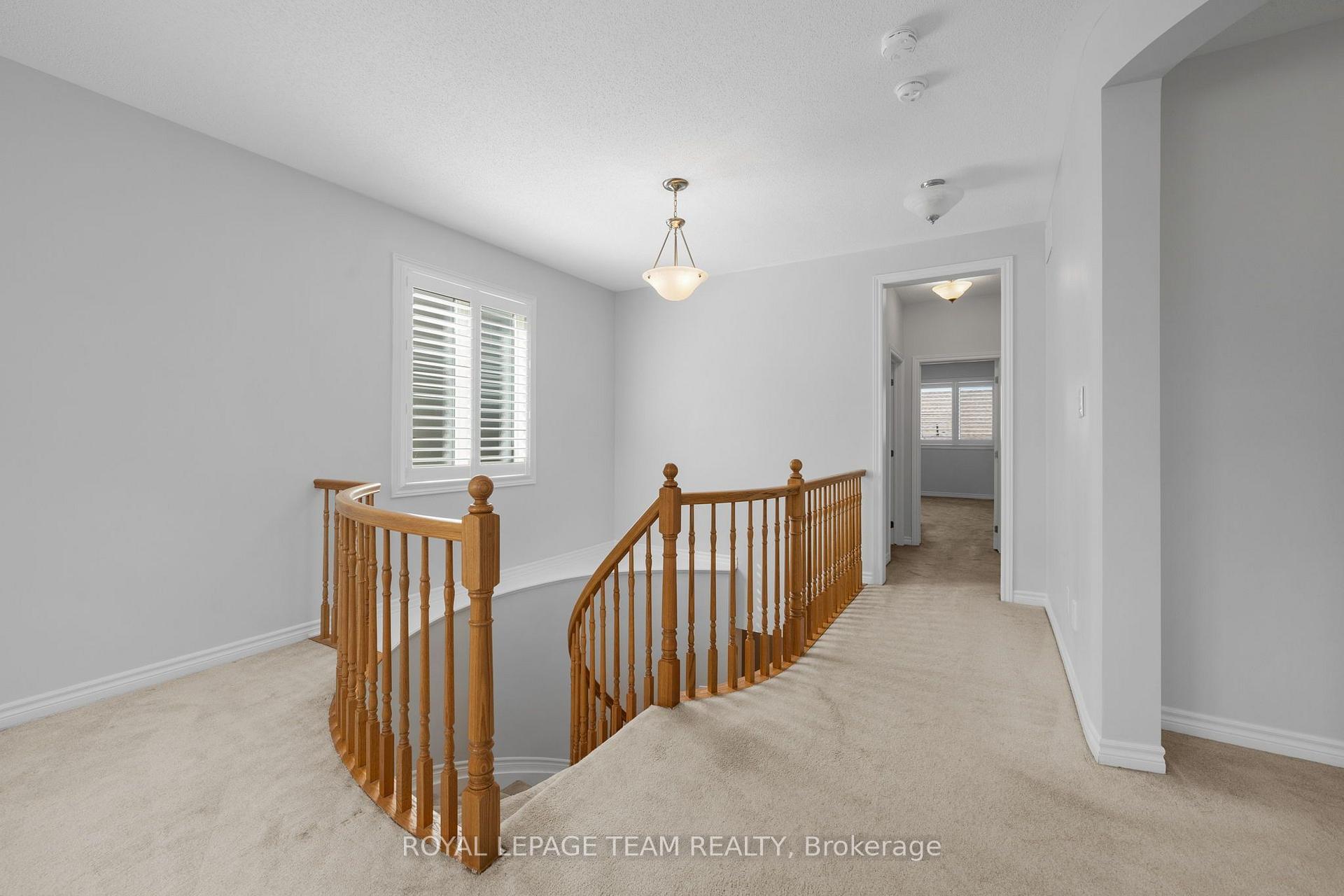 Photo 22 of 32 Escallonia Court, Ottawa, Stittsville (North) — HOMEH