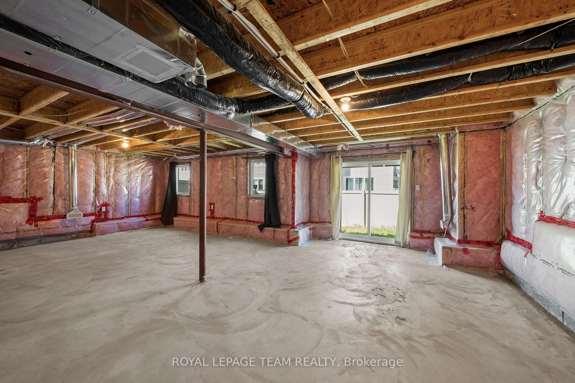 Photo 42 of 32 Escallonia Court, Ottawa, Stittsville (North) — HOMEH