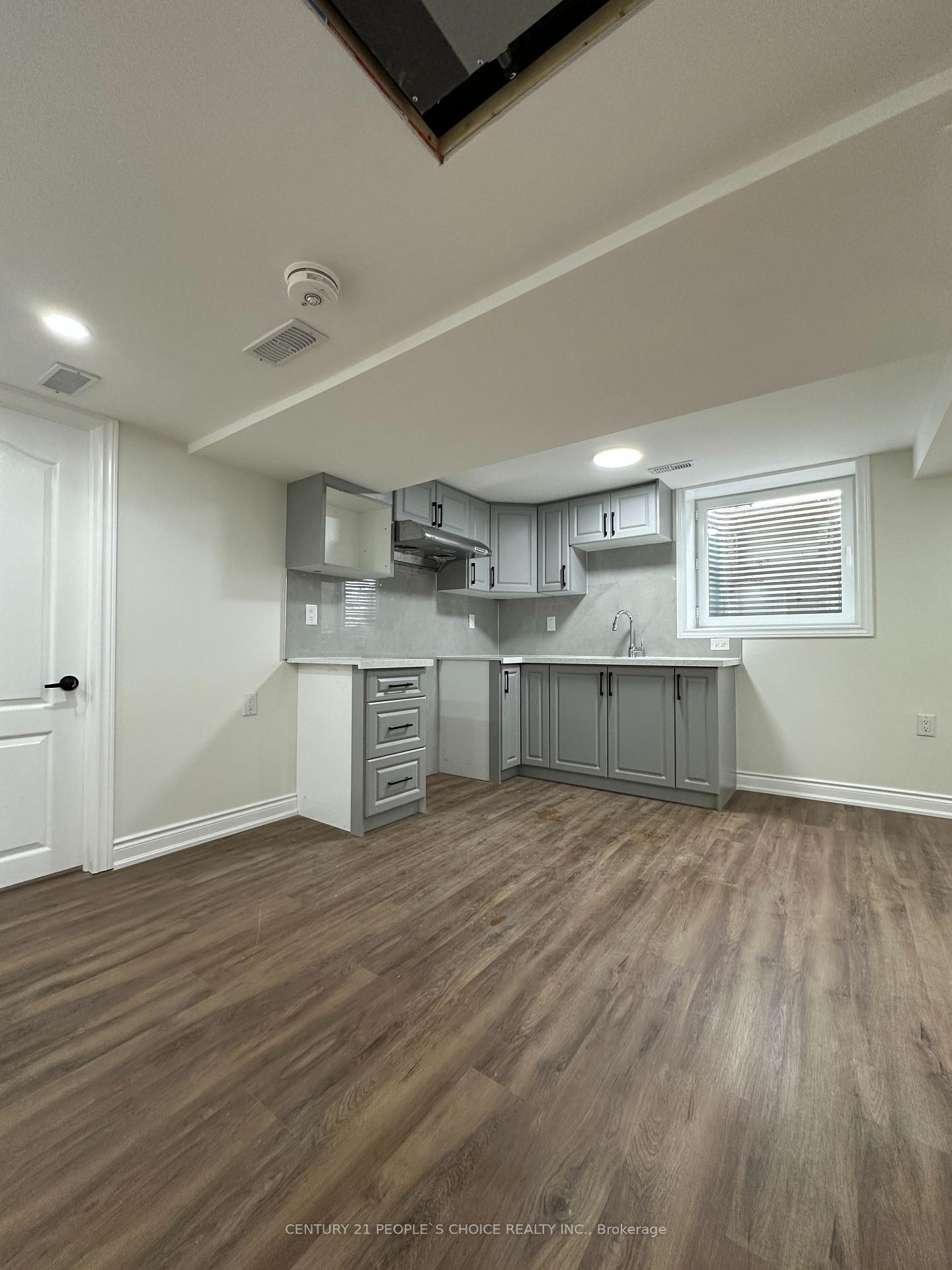 Photo 9 of Unit Unit- 3, 7490 Middleshire Drive, Mississauga, Malton — HOMEH