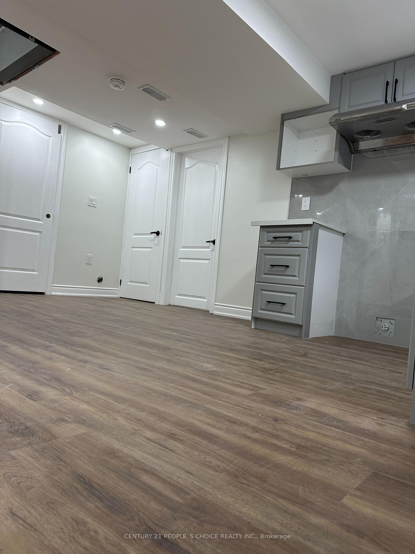 Photo 16 of Unit Unit- 3, 7490 Middleshire Drive, Mississauga, Malton — HOMEH