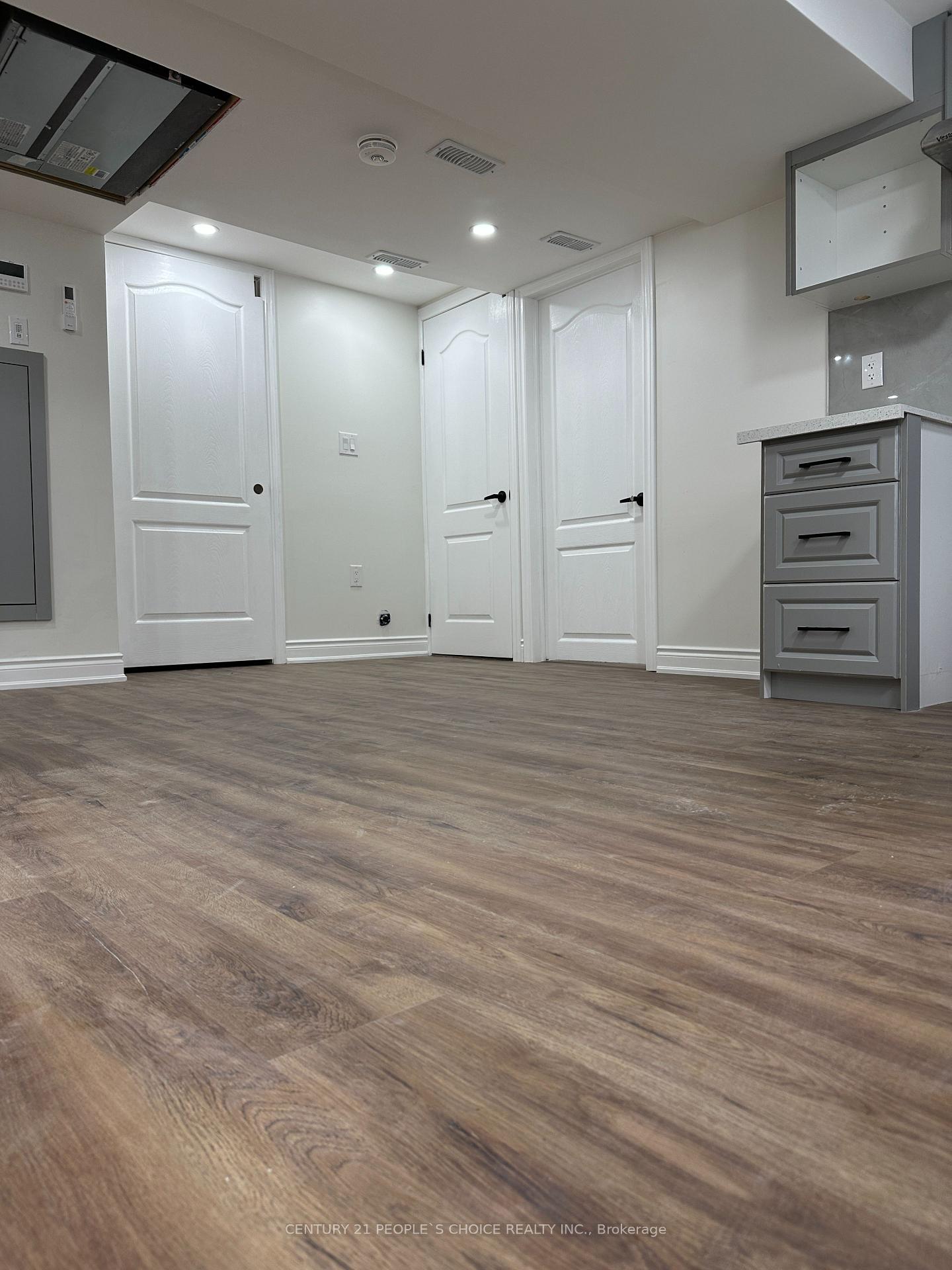 Photo 38 of Unit Unit- 3, 7490 Middleshire Drive, Mississauga, Malton — HOMEH