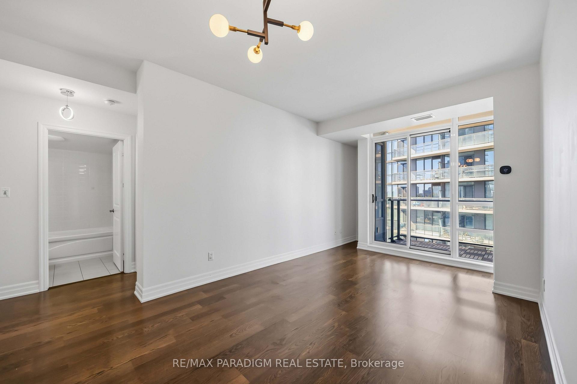 Photo 7 of Unit 802, 500 St Clair Avenue W, Toronto, Humewood-Cedarvale — HOMEH