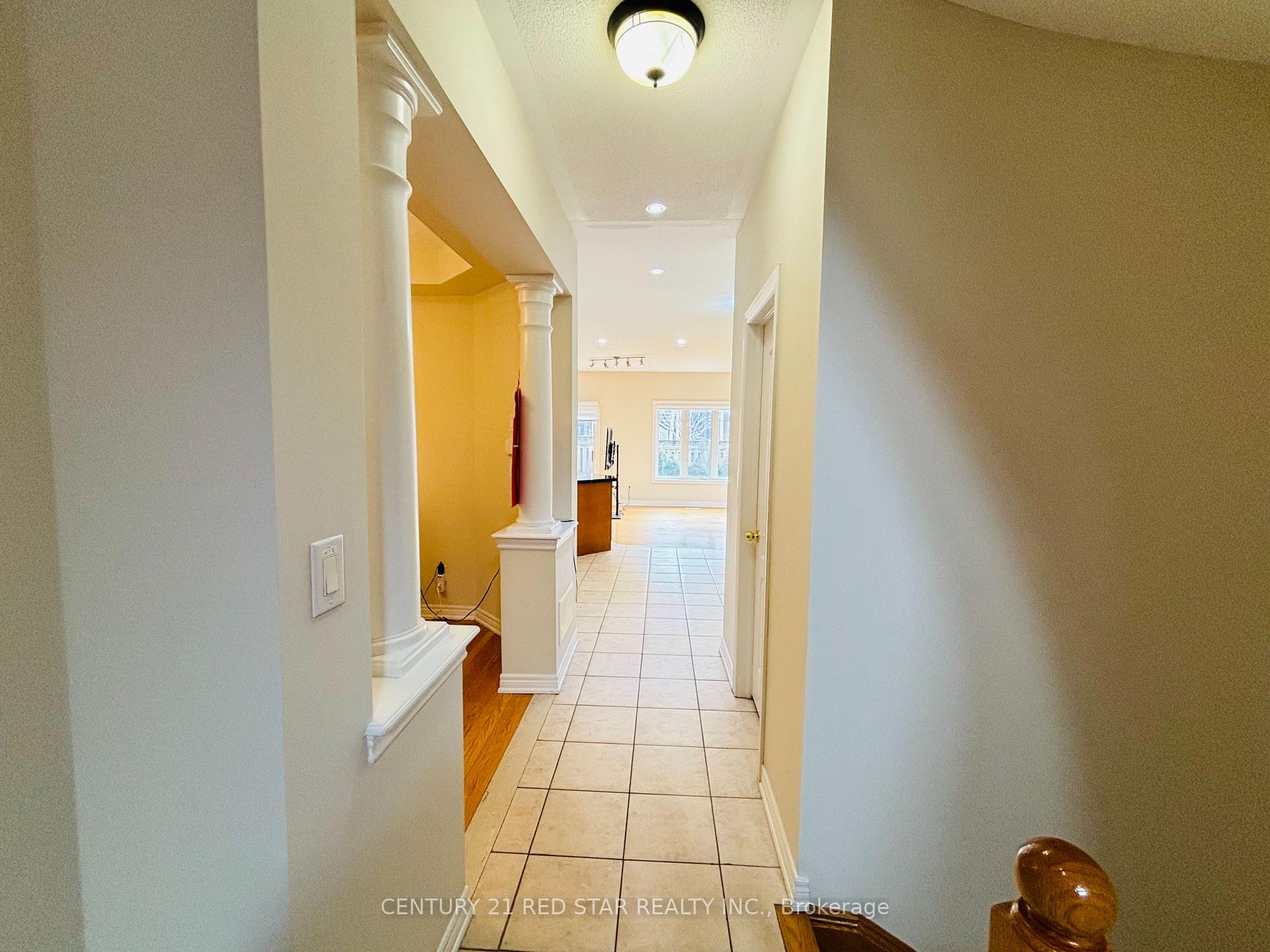 Photo 5 of 2370 Wasaga Drive, Oakville, Joshua Creek — HOMEH