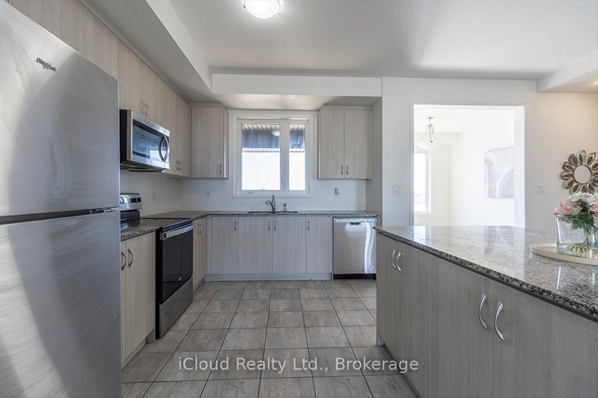 Photo 37 of 158 Keppel Circle, Brampton, Northwest Brampton — HOMEH