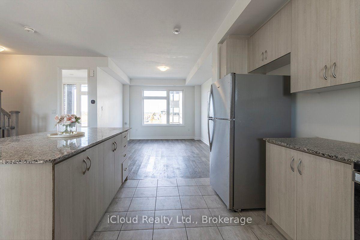 Photo 43 of 158 Keppel Circle, Brampton, Northwest Brampton — HOMEH
