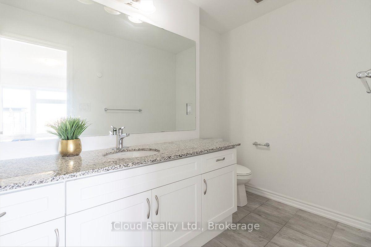 Photo 92 of 158 Keppel Circle, Brampton, Northwest Brampton — HOMEH