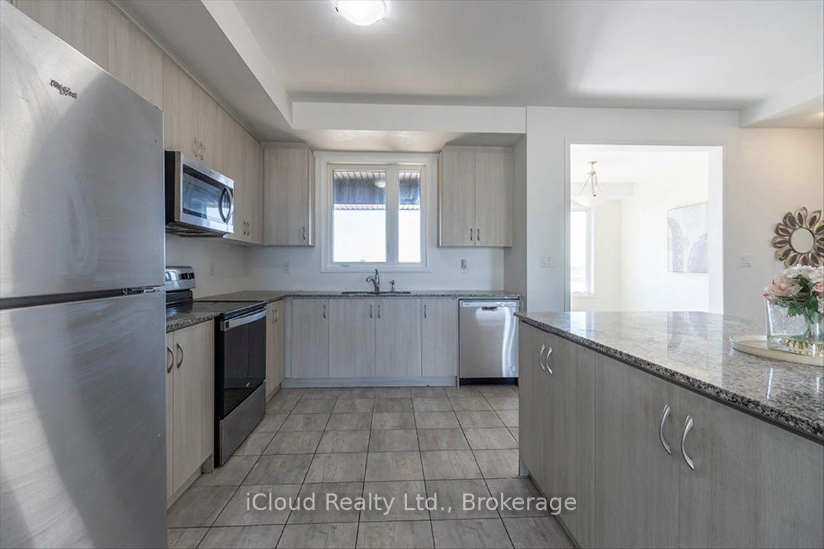 Photo 23 of 158 Keppel Circle, Brampton, Northwest Brampton — HOMEH