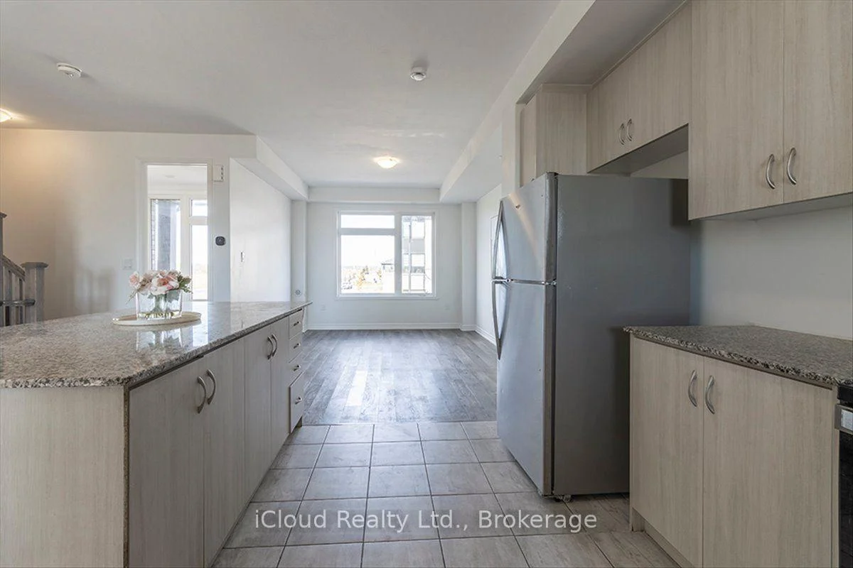 Photo 29 of 158 Keppel Circle, Brampton, Northwest Brampton — HOMEH