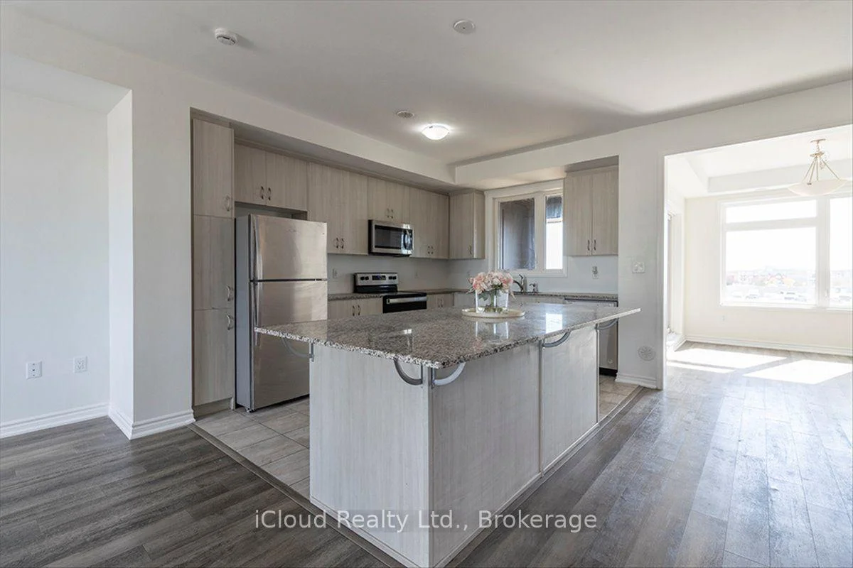 Photo 30 of 158 Keppel Circle, Brampton, Northwest Brampton — HOMEH