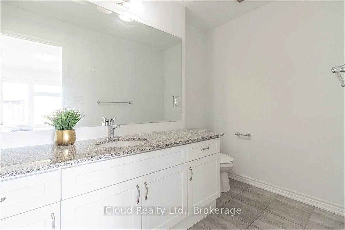 Photo 76 of 158 Keppel Circle, Brampton, Northwest Brampton — HOMEH