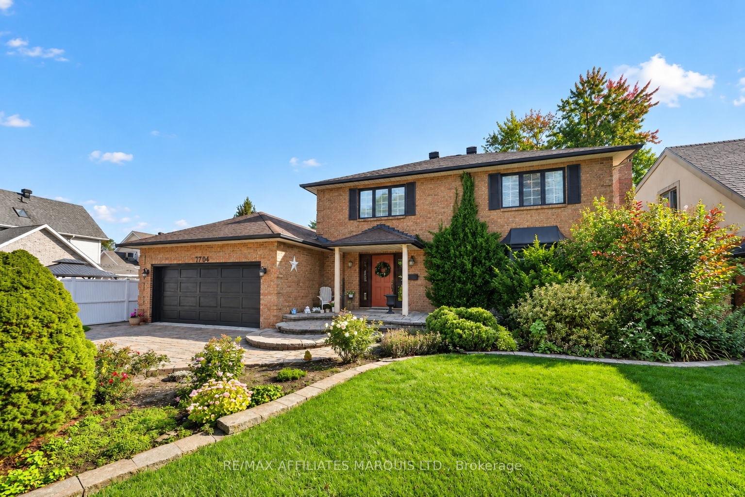 Photo 2 of 1704 Blakely Drive, Cornwall, Cornwall — HOMEH
