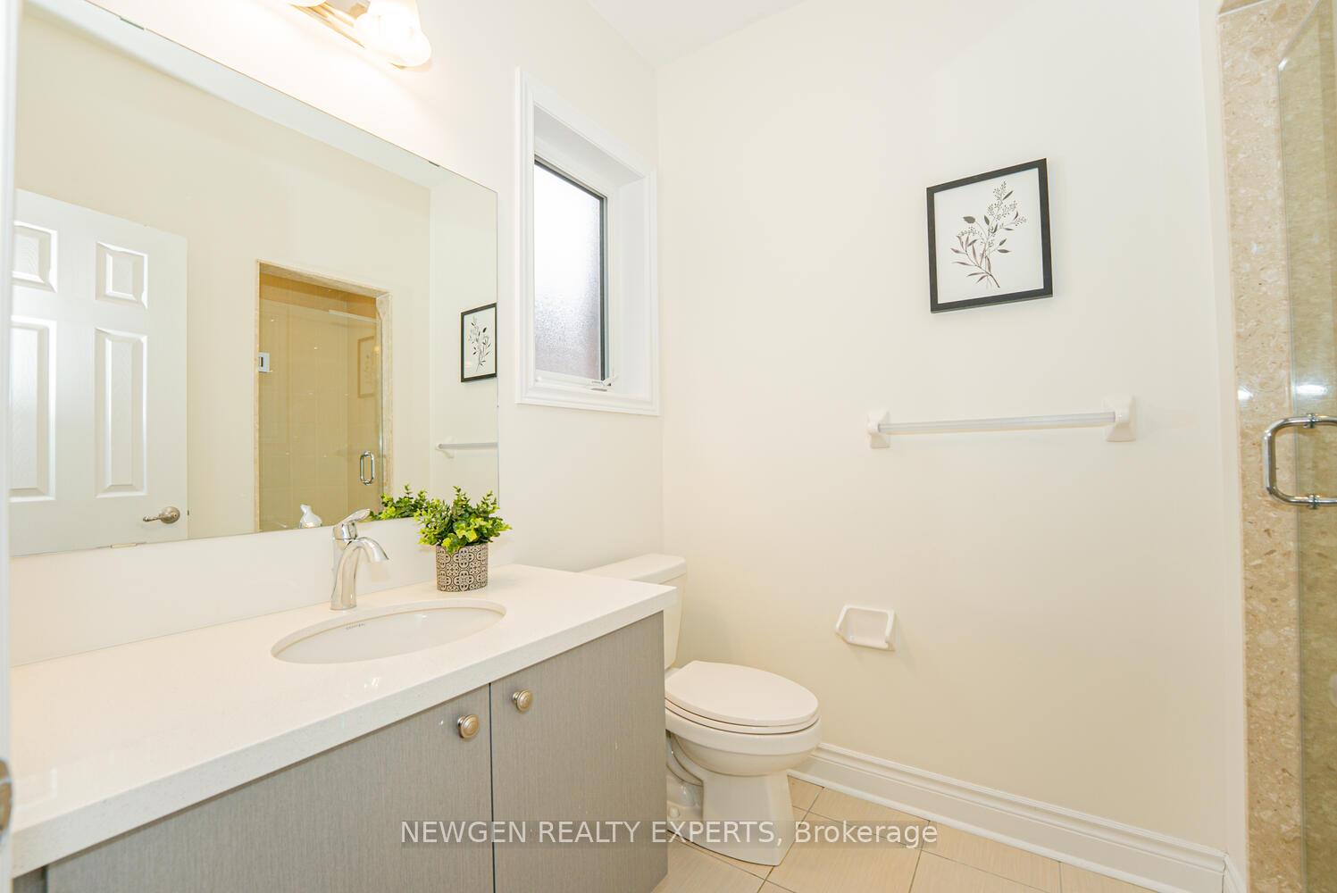 Photo 37 of 17 Monarch Drive, Halton Hills, Georgetown — HOMEH