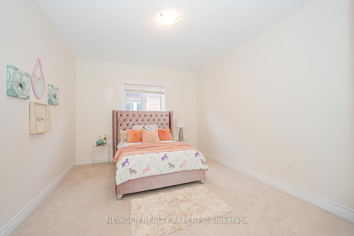 Photo 38 of 17 Monarch Drive, Halton Hills, Georgetown — HOMEH