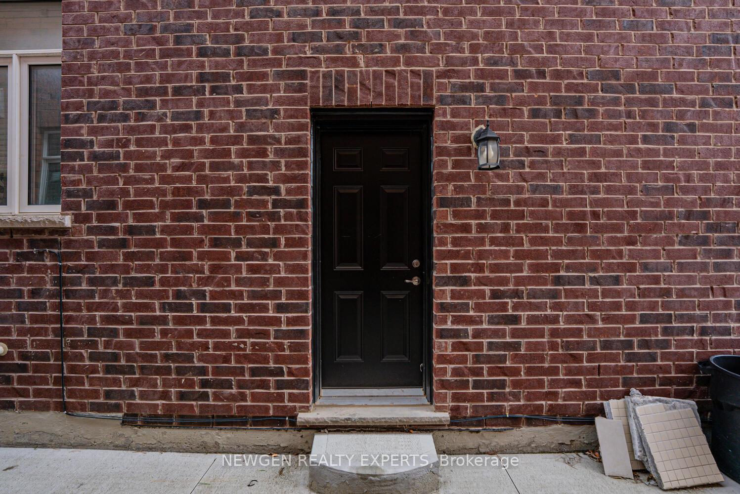 Photo 40 of 17 Monarch Drive, Halton Hills, Georgetown — HOMEH