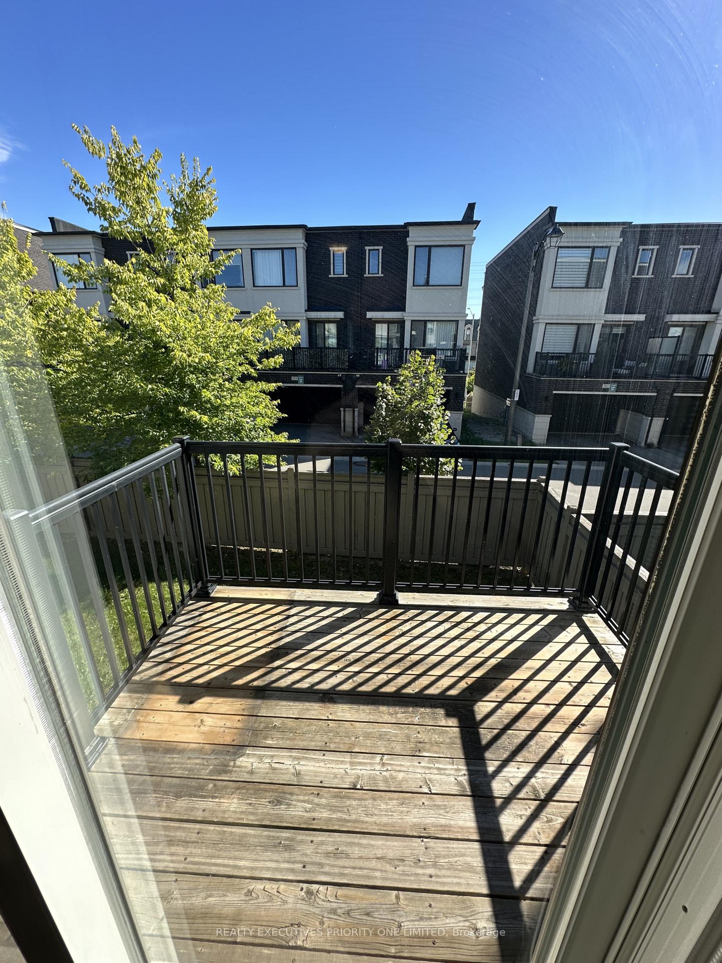 Photo 29 of 179 Sydney Circle, Vaughan, Vellore Village — HOMEH