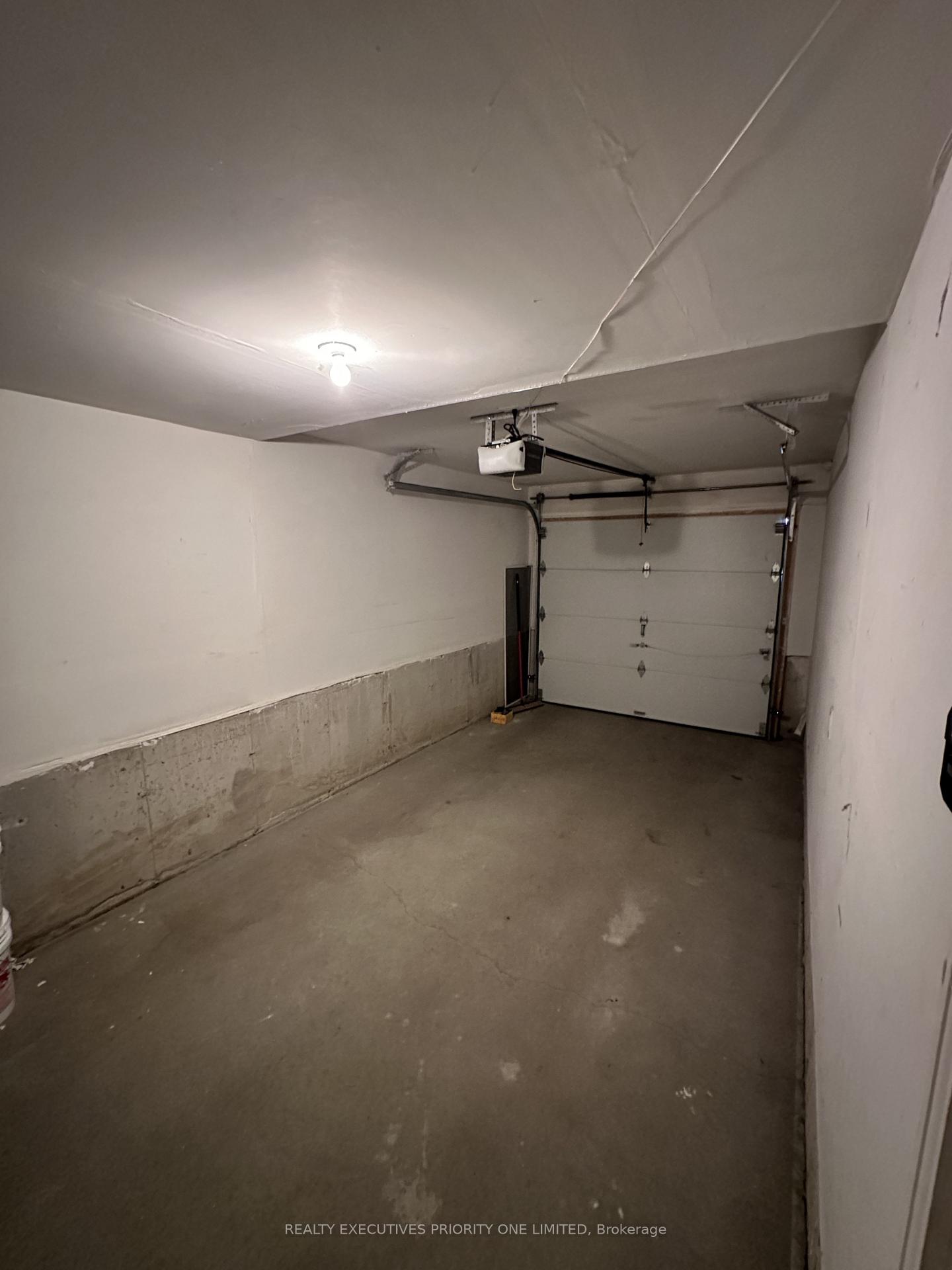 Photo 30 of 179 Sydney Circle, Vaughan, Vellore Village — HOMEH