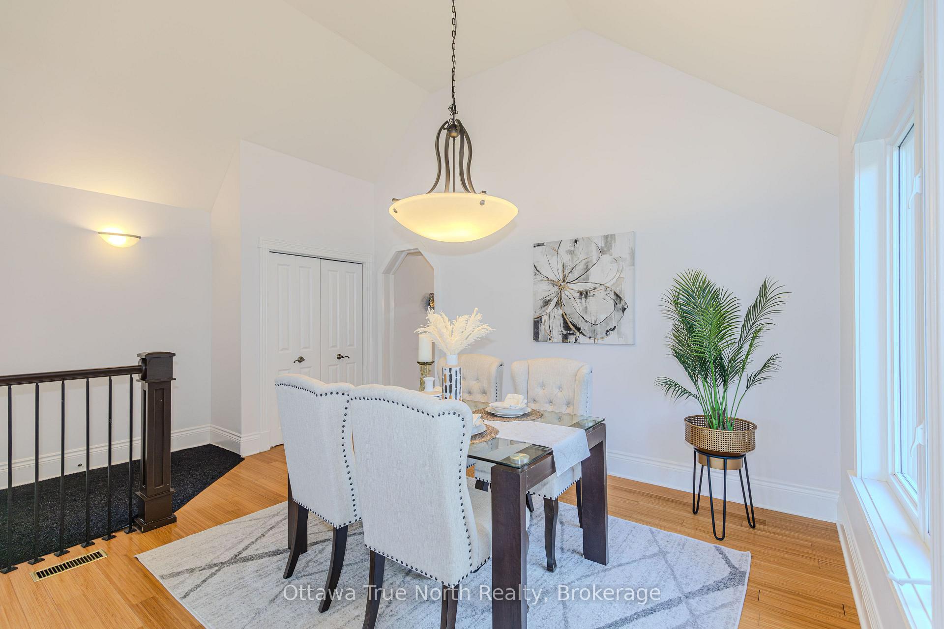 Photo 7 of 83 Leacock Drive, Ottawa, Kanata - Beaverbrook — HOMEH