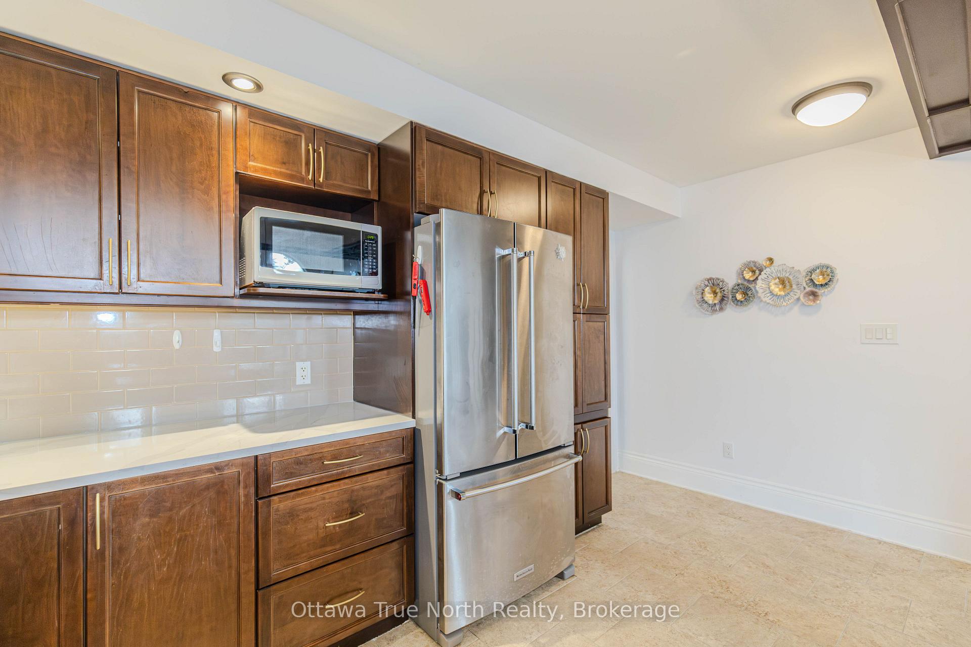 Photo 18 of 83 Leacock Drive, Ottawa, Kanata - Beaverbrook — HOMEH