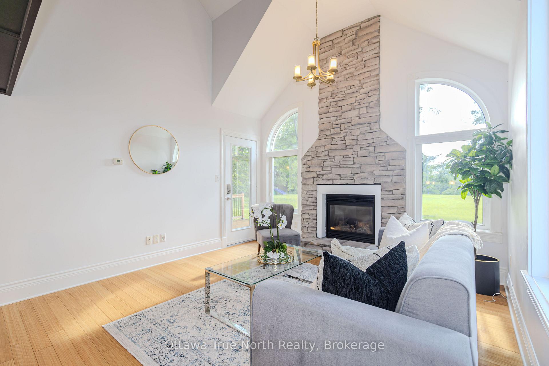 Photo 29 of 83 Leacock Drive, Ottawa, Kanata - Beaverbrook — HOMEH