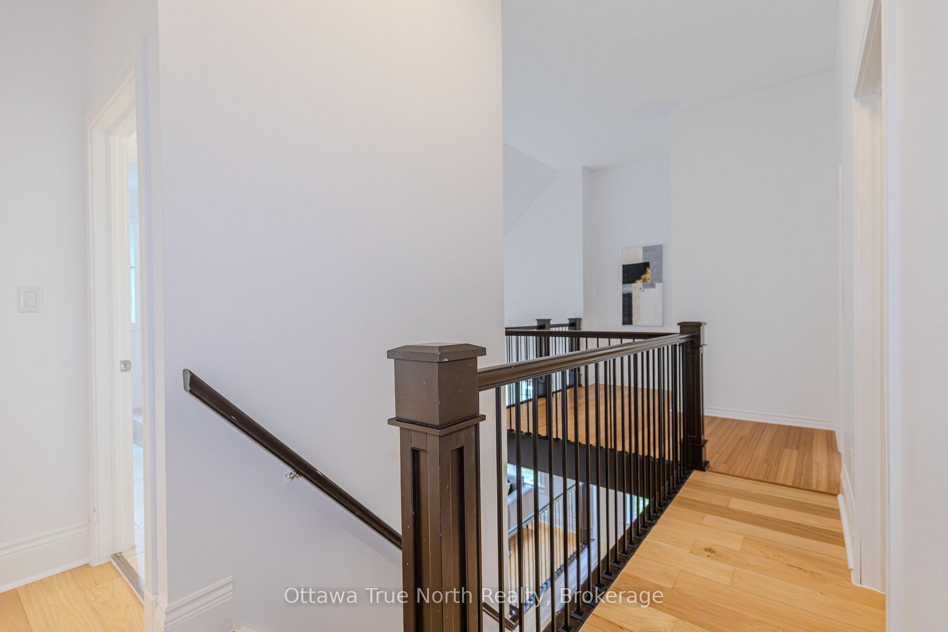 Photo 32 of 83 Leacock Drive, Ottawa, Kanata - Beaverbrook — HOMEH
