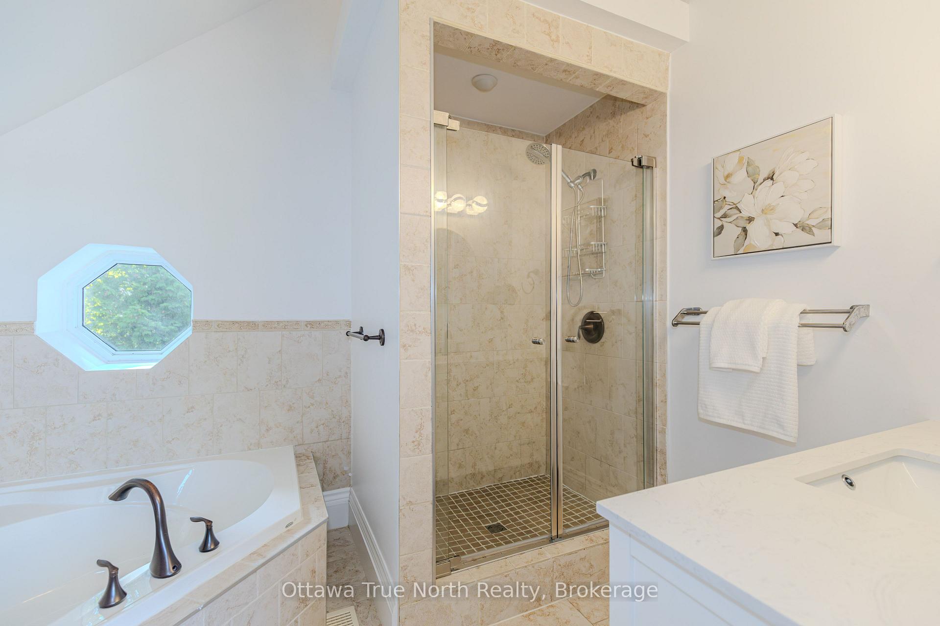 Photo 40 of 83 Leacock Drive, Ottawa, Kanata - Beaverbrook — HOMEH
