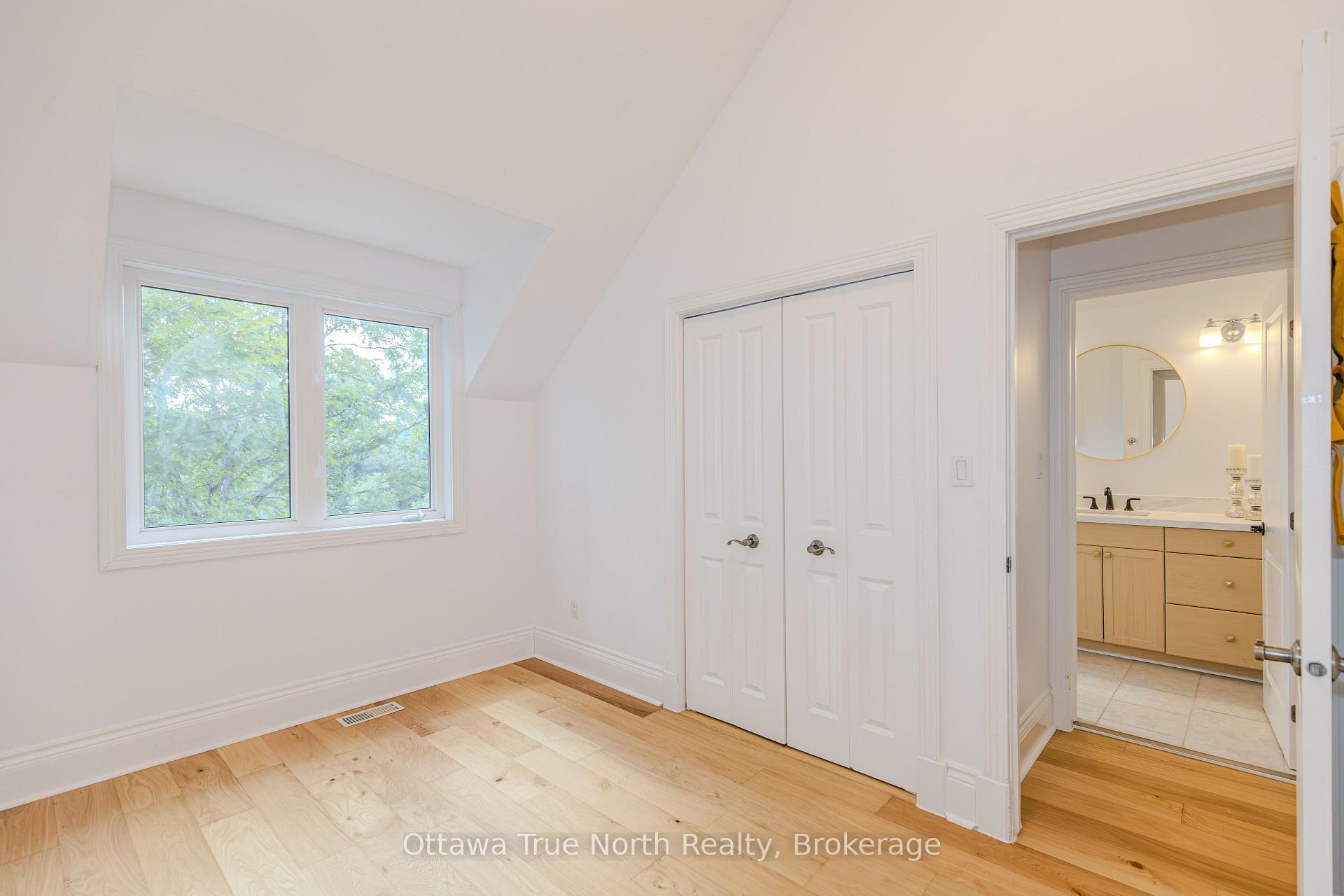 Photo 43 of 83 Leacock Drive, Ottawa, Kanata - Beaverbrook — HOMEH