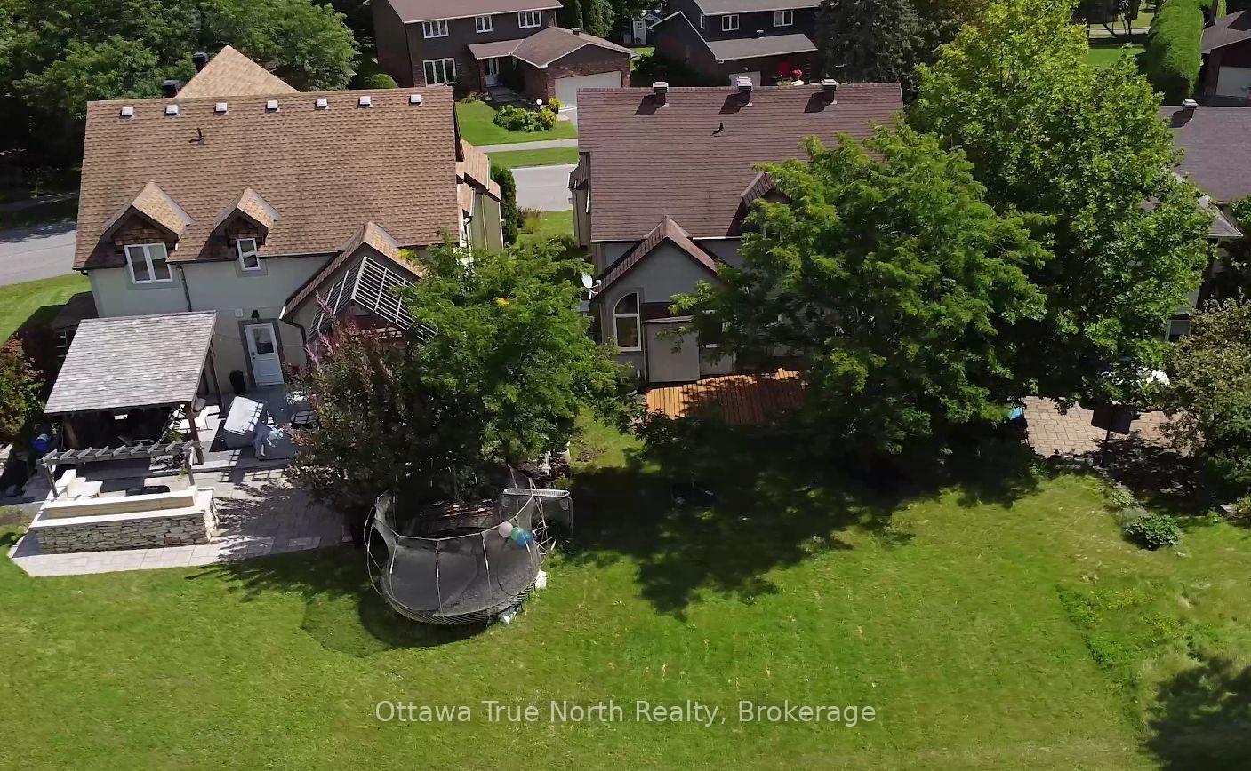 Photo 48 of 83 Leacock Drive, Ottawa, Kanata - Beaverbrook — HOMEH