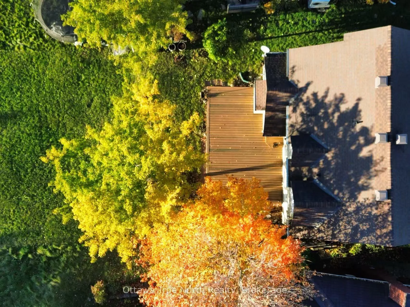 Photo 54 of 83 Leacock Drive, Ottawa, Kanata - Beaverbrook — HOMEH