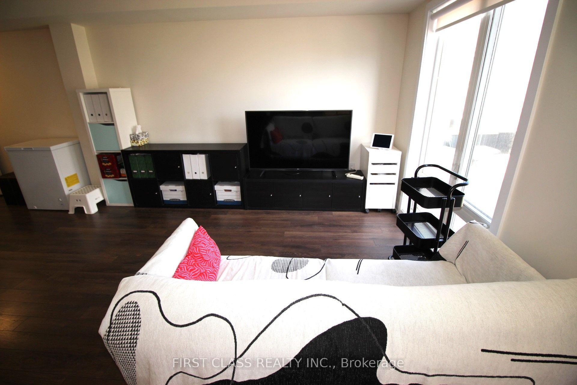 Photo 5 of Unit 2113, 2 Westmeath Lane, Markham, Cornell — HOMEH