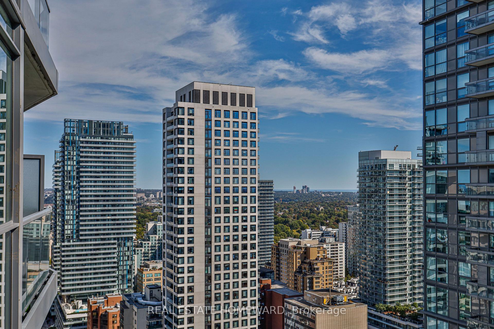 Photo 2 of Unit 3102, 30 Roehampton Avenue, Toronto, Mount Pleasant West — HOMEH