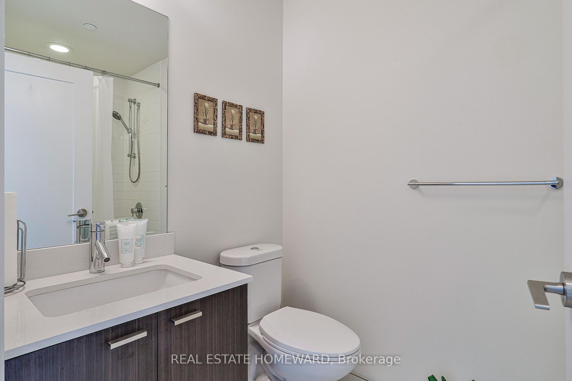 Photo 8 of Unit 3102, 30 Roehampton Avenue, Toronto, Mount Pleasant West — HOMEH