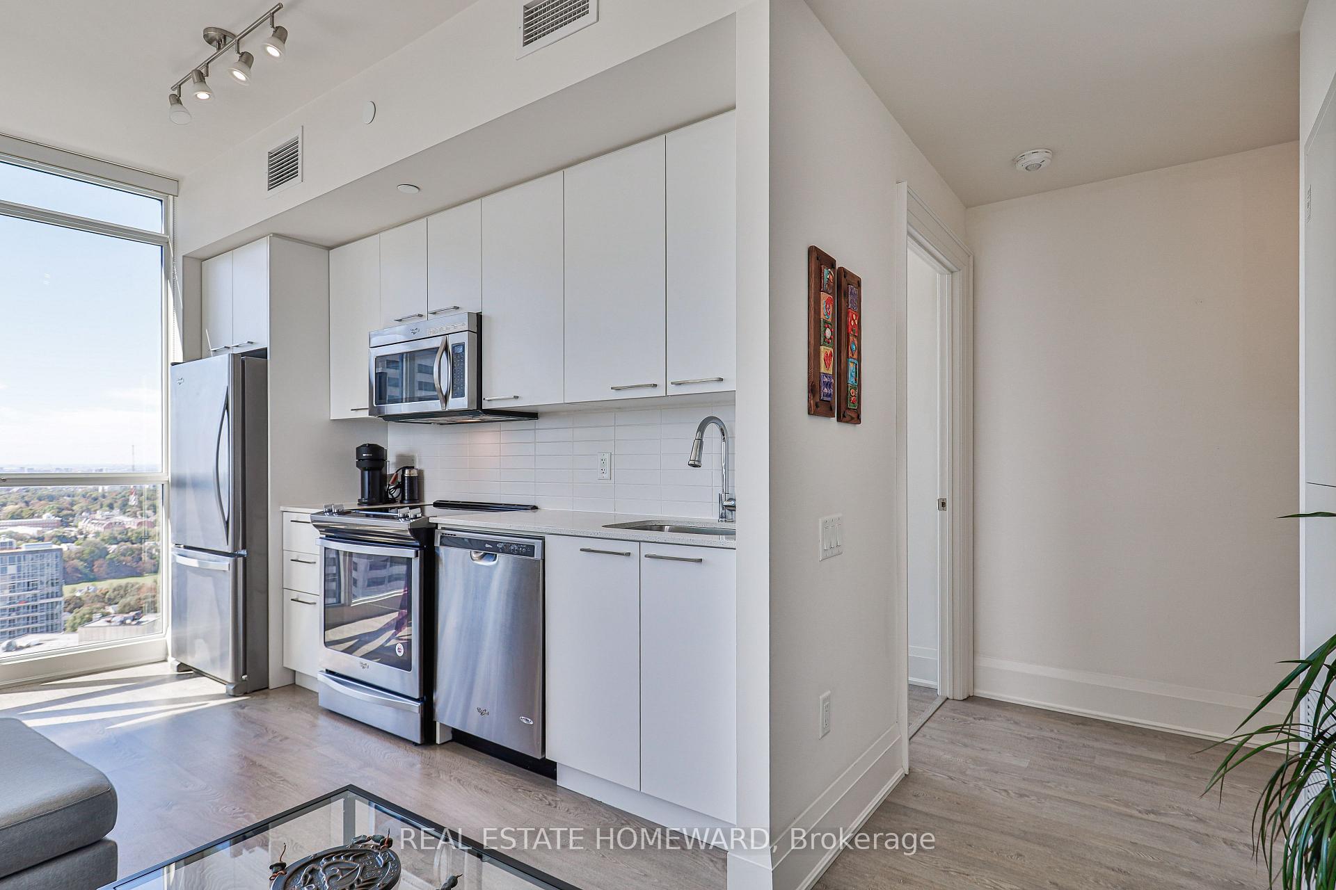 Photo 16 of Unit 3102, 30 Roehampton Avenue, Toronto, Mount Pleasant West — HOMEH