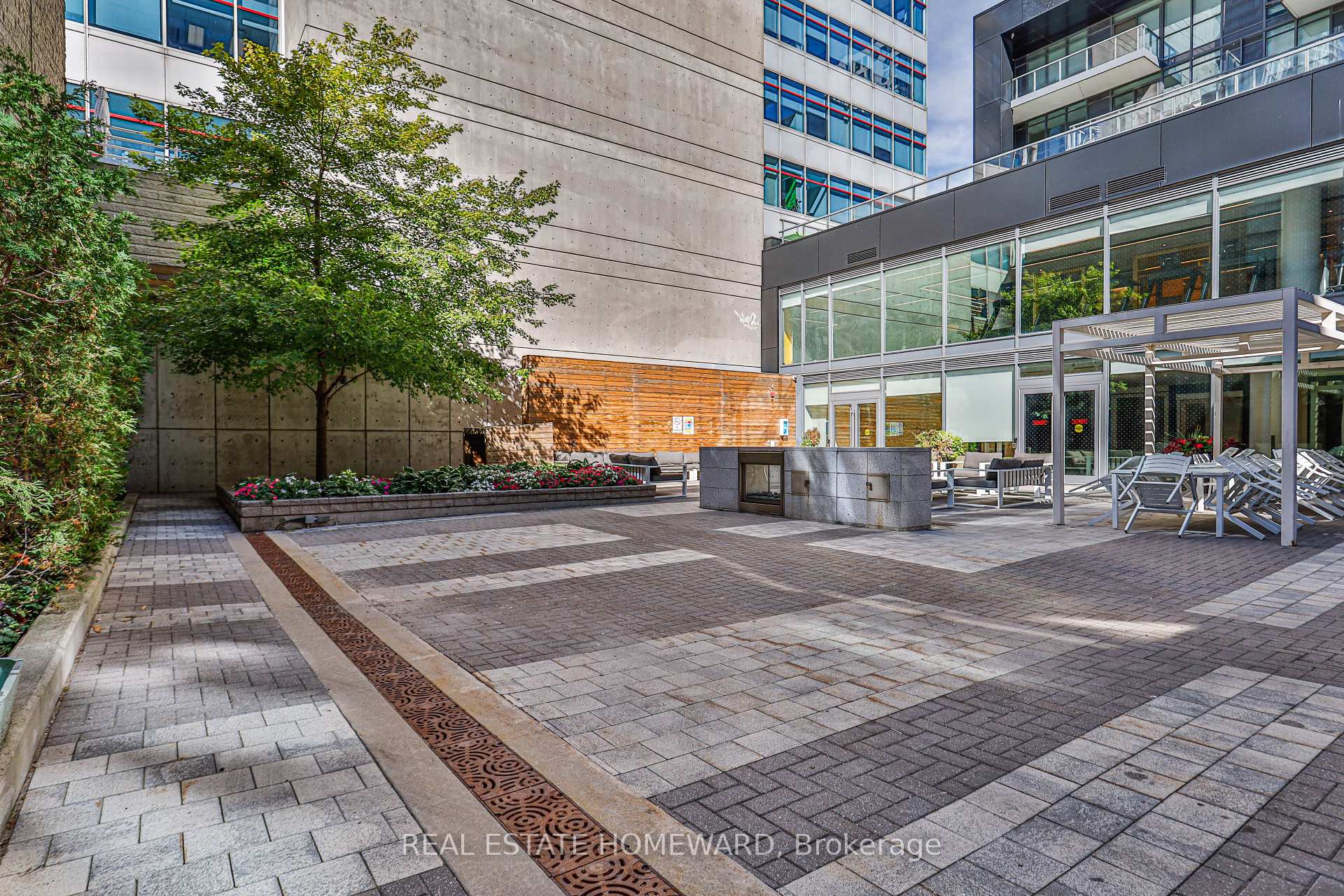 Photo 32 of Unit 3102, 30 Roehampton Avenue, Toronto, Mount Pleasant West — HOMEH