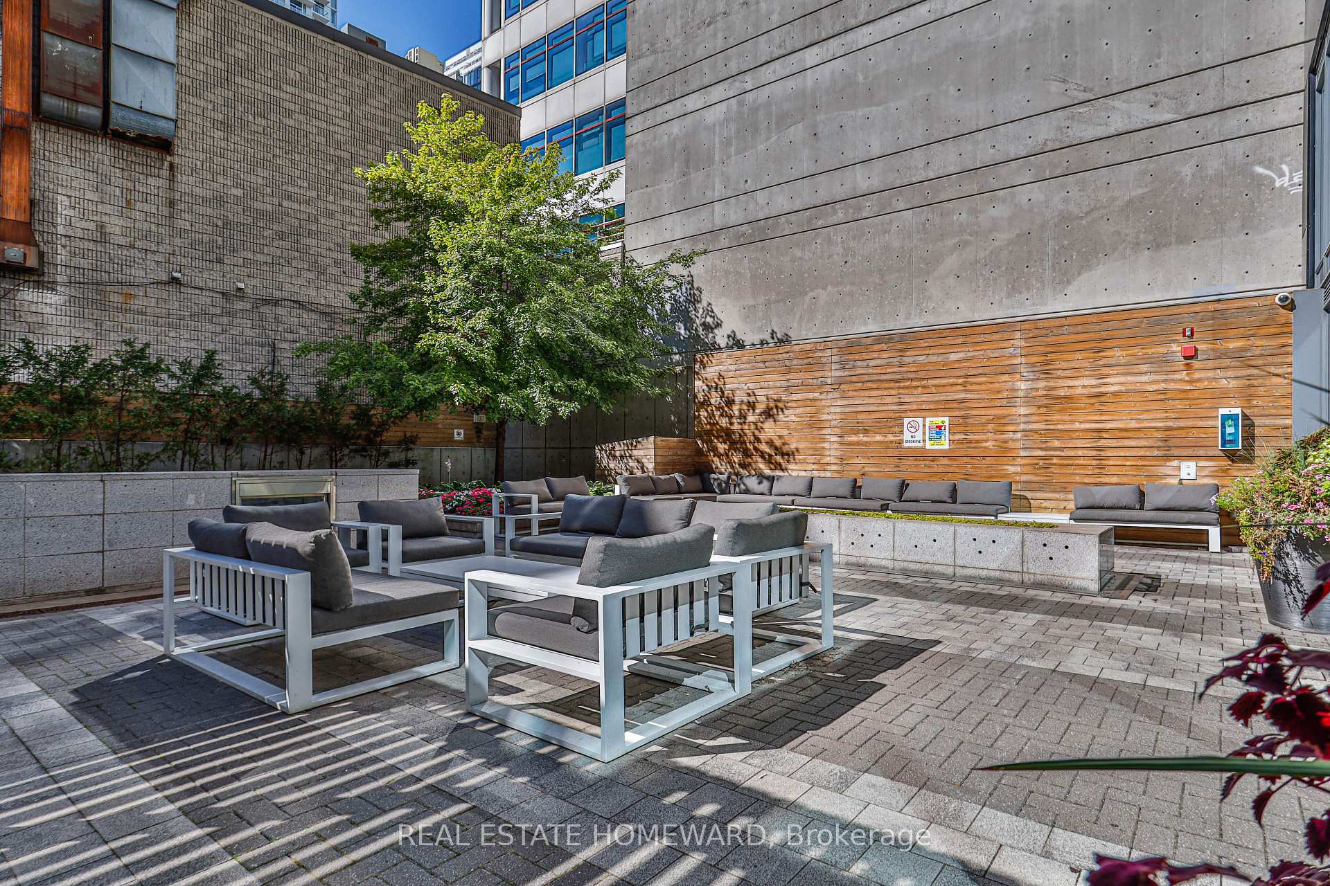 Photo 33 of Unit 3102, 30 Roehampton Avenue, Toronto, Mount Pleasant West — HOMEH