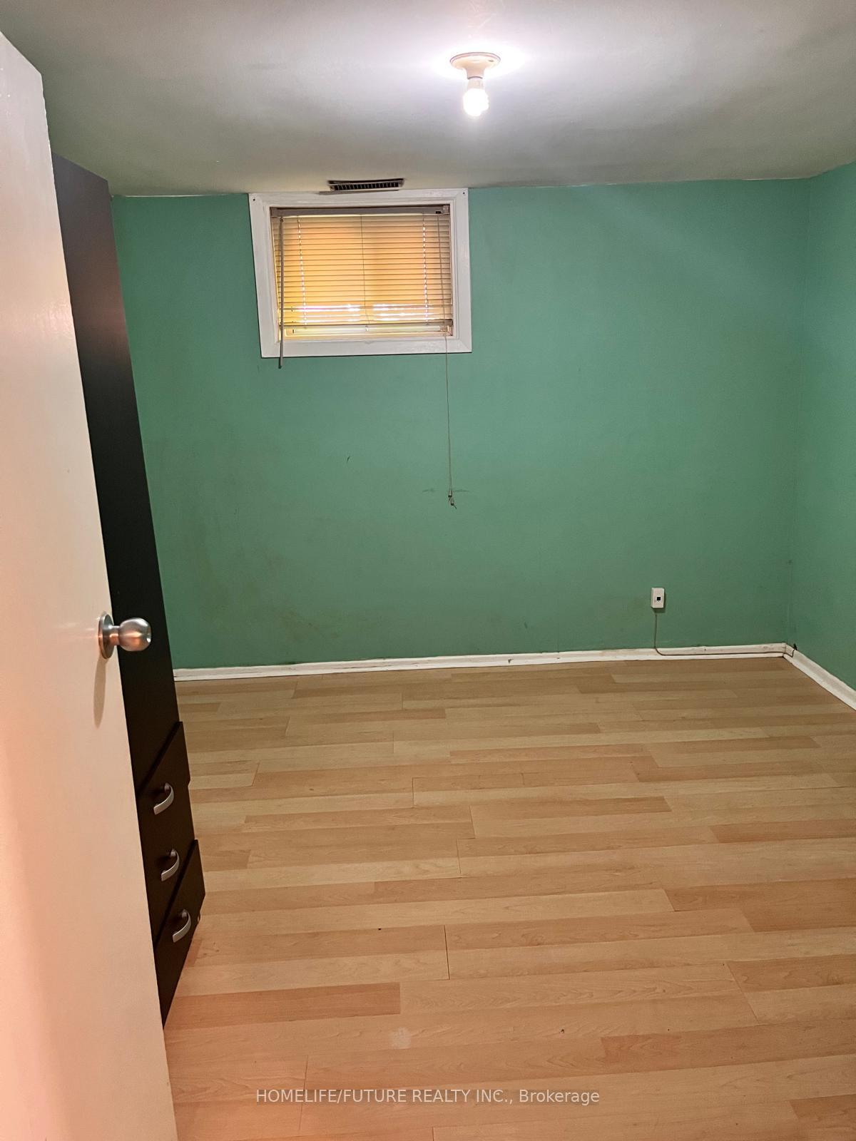 Photo 6 of Unit Bsmt, 229 Flora Drive, Scarborough, Dorset Park — HOMEH
