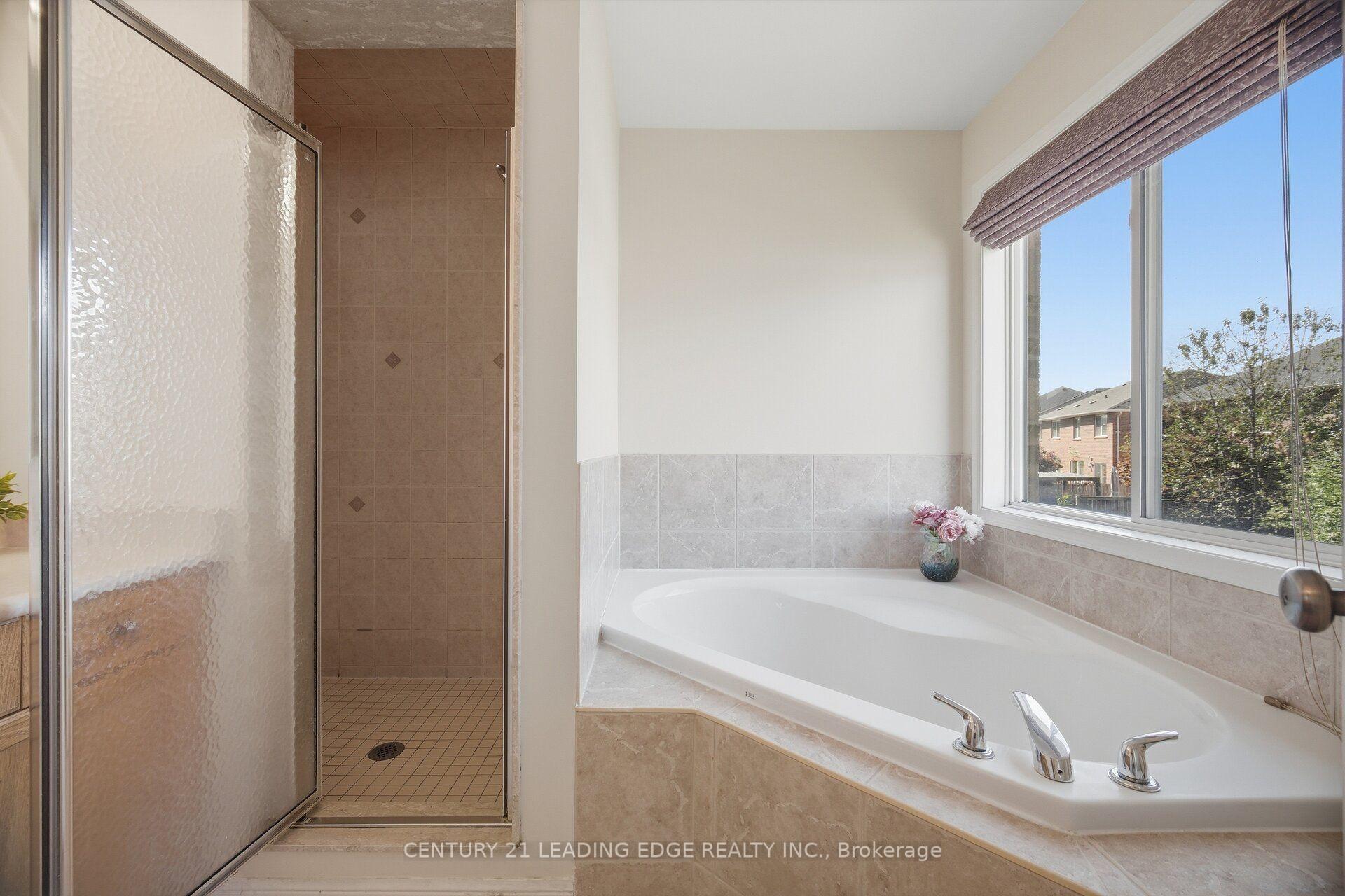 Photo 12 of 4079 Gunby Crescent, Burlington, Alton — HOMEH