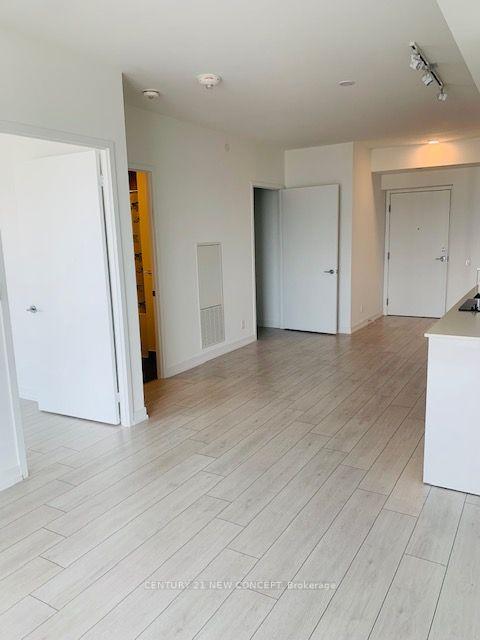Photo 5 of Unit 2701, 950 Portage Parkway, Vaughan, Vaughan Corporate Centre — HOMEH