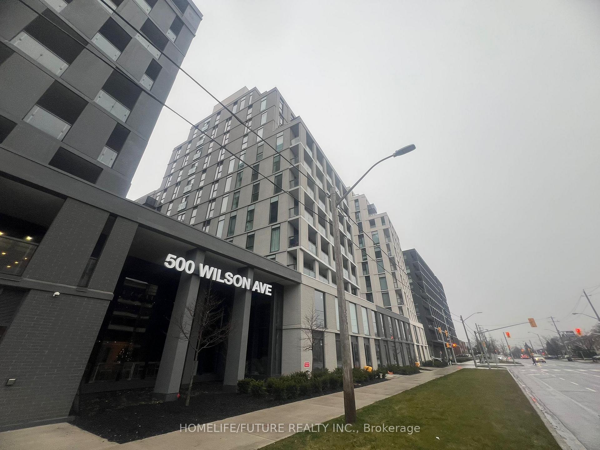 Front of Unit 1118, 500 Wilson Avenue