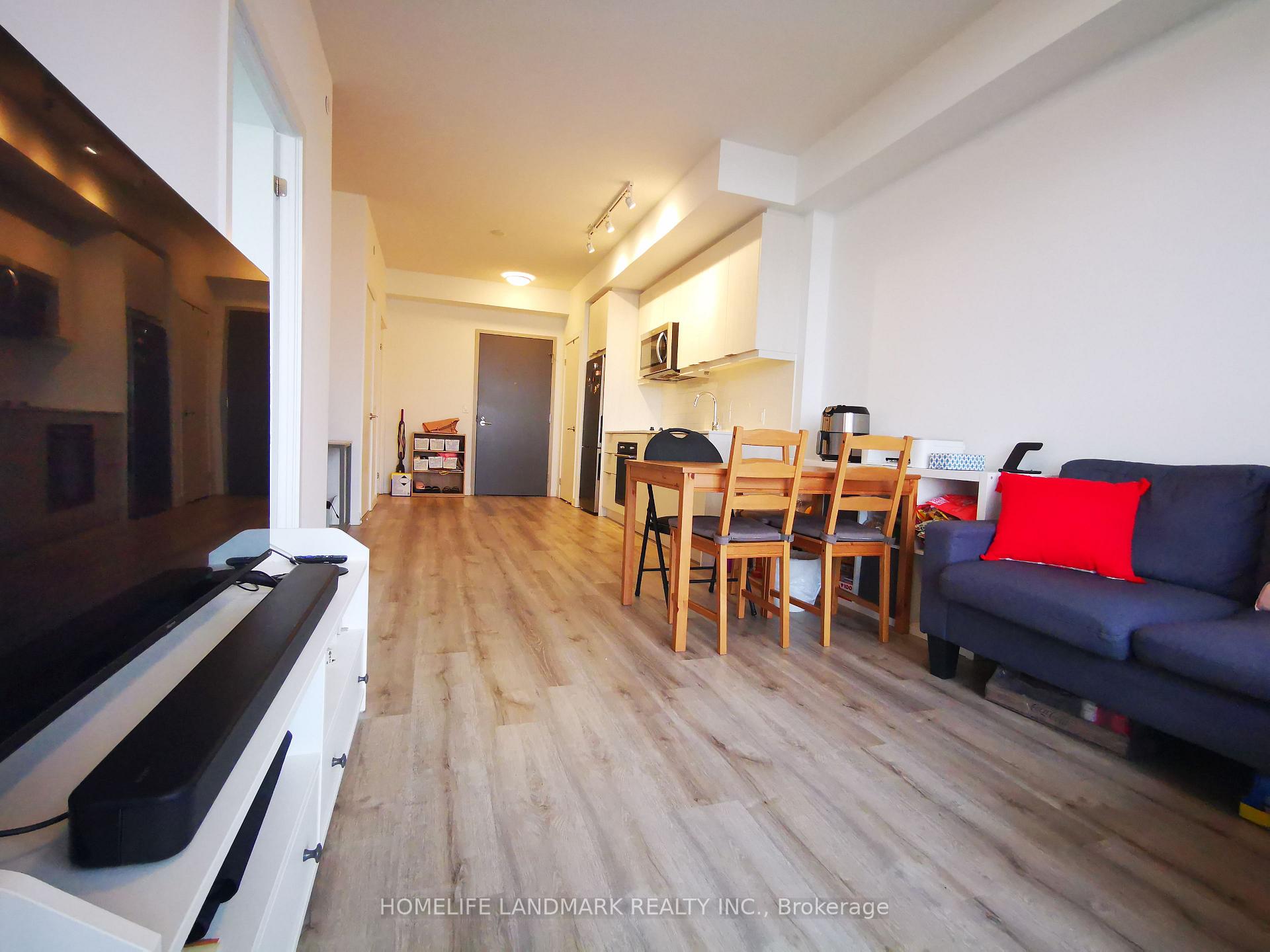 Photo 6 of Unit 2103, 38 Forest Manor Road, North York, Henry Farm — HOMEH