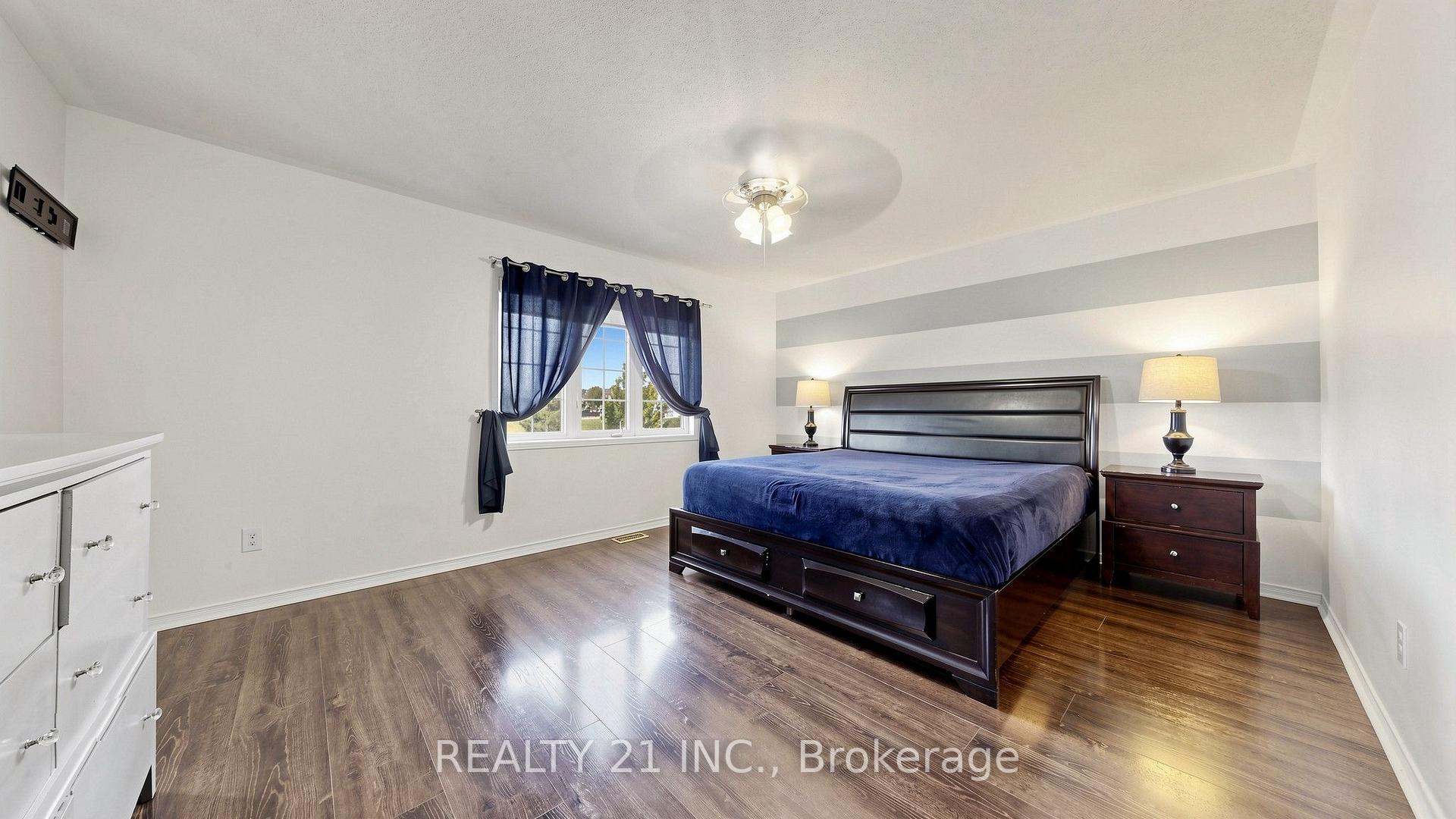 Photo 23 of 174 Honeyman Drive, Clarington, Bowmanville — HOMEH