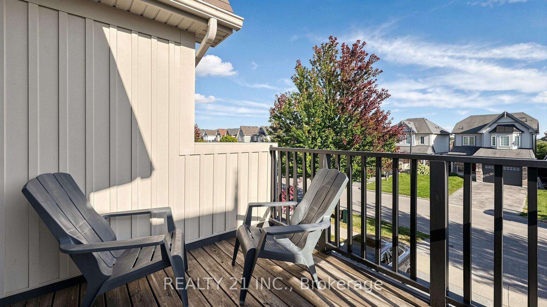 Photo 39 of 174 Honeyman Drive, Clarington, Bowmanville — HOMEH