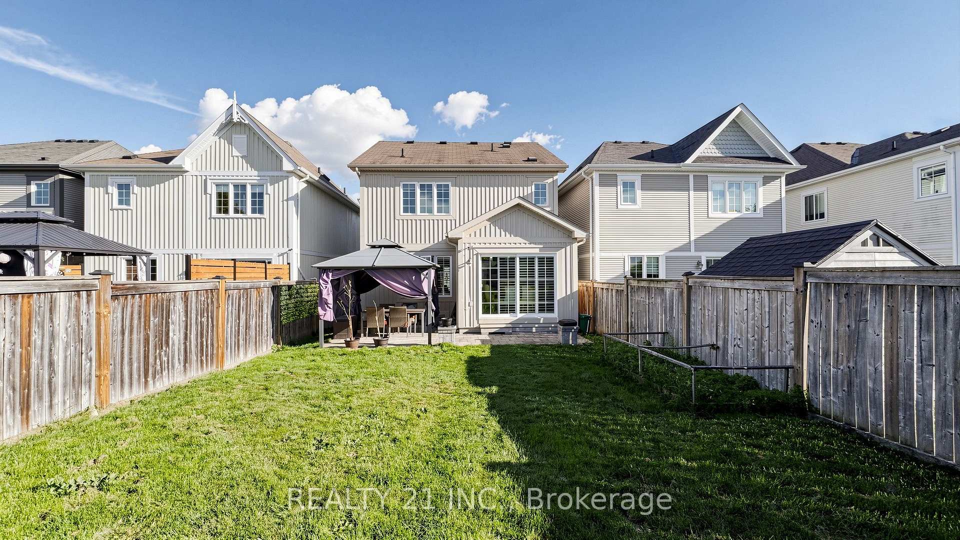 Photo 42 of 174 Honeyman Drive, Clarington, Bowmanville — HOMEH